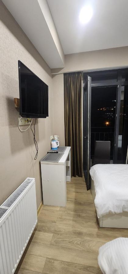 Hotelds Tbilisi ภายนอก รูปภาพ